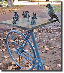 Hyde Park, North Perth Western Australia, Bronze Sculpture, Chessboard